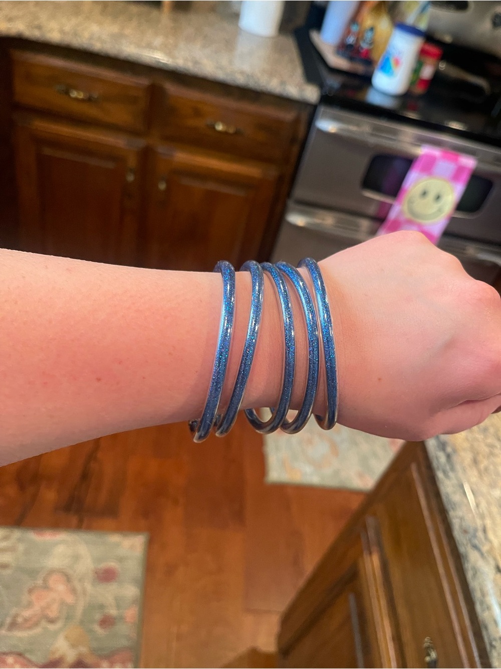 Assorted Women's bracelets - Picture 10 of 16